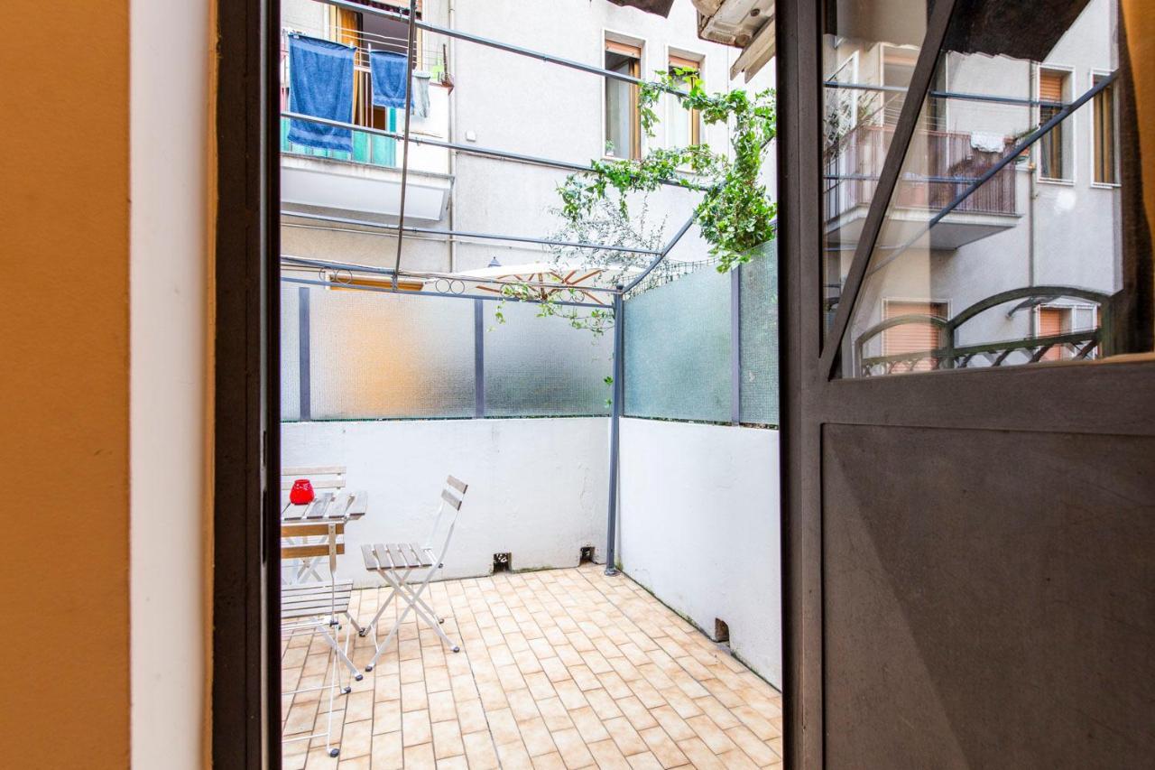 Extensive Terrace Navigli Toy Artistic Apartment Μιλάνο Εξωτερικό φωτογραφία