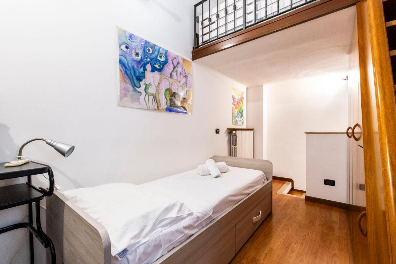 Extensive Terrace Navigli Toy Artistic Apartment Μιλάνο Εξωτερικό φωτογραφία