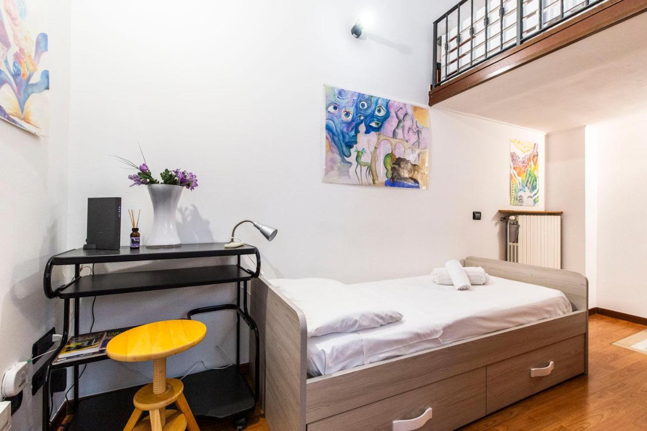 Extensive Terrace Navigli Toy Artistic Apartment Μιλάνο Εξωτερικό φωτογραφία